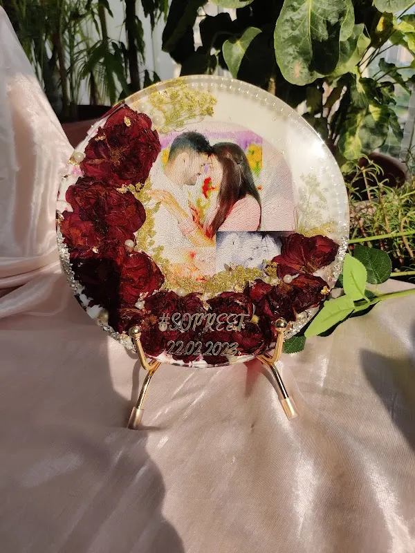 Shubh Strings | Resin Art Studio