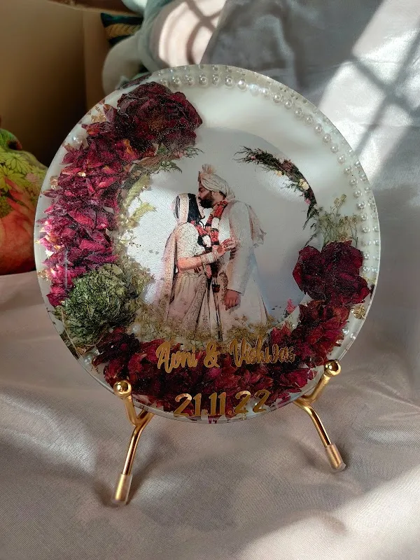 Shubh Strings | Resin Art Studio