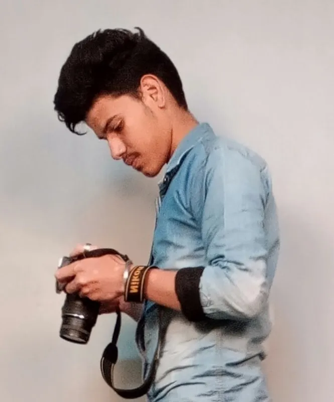 Dinesh Rathore Photo Studio