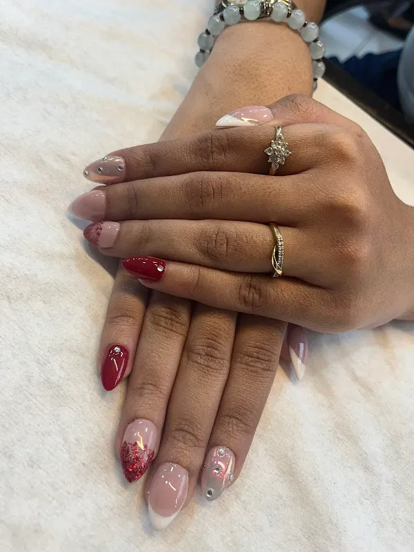 Lakme Salon For Him and Her in Jhulelal Chowk,Ghatkopar East,Mumbai