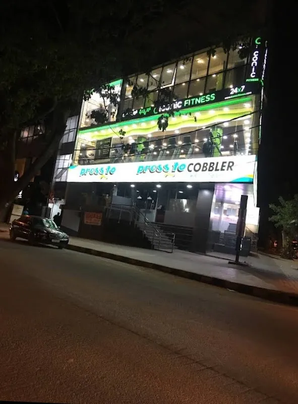 ICONIC FITNESS KORAMANGALA 1st BLOCK - Largest fitness chain in Bangalore | Best Rated | Unisex Fitness Centers | Gx Studios