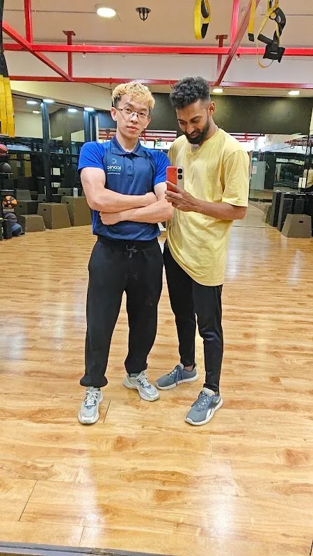 ICONIC FITNESS KORAMANGALA 1st BLOCK - Largest fitness chain in Bangalore | Best Rated | Unisex Fitness Centers | Gx Studios