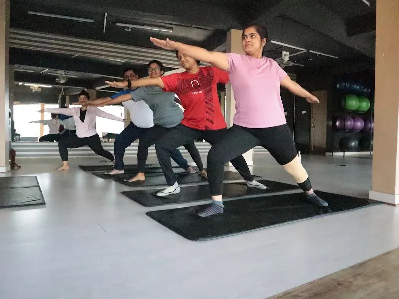 ICONIC FITNESS KORAMANGALA 1st BLOCK - Largest fitness chain in Bangalore | Best Rated | Unisex Fitness Centers | Gx Studios