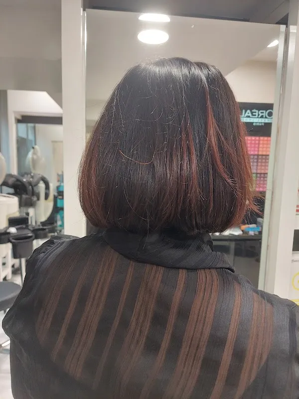 Jean-Claude Biguine Salon & Spa, Chembur.