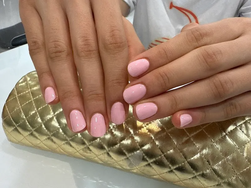 Jean-Claude Biguine Salon & Spa, Chembur.