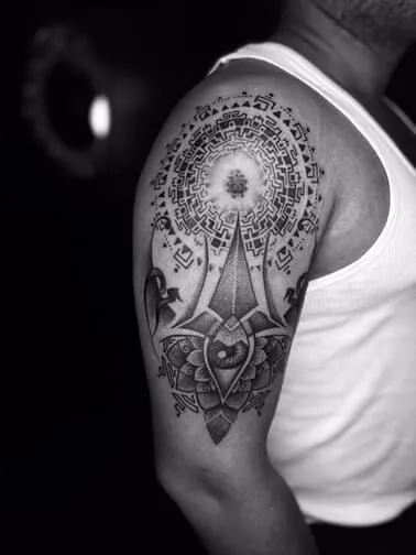 Rocky Tattooz & Training School