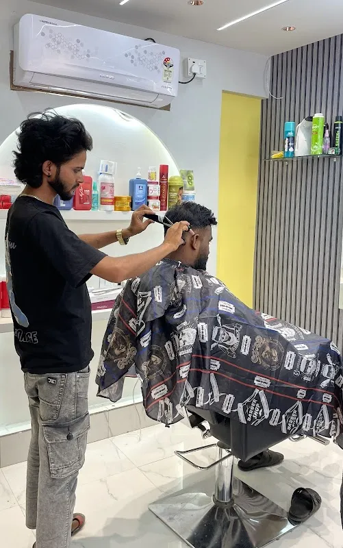 Scissor's Land The Unisex Hair Studio