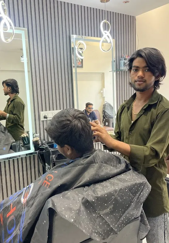 Scissor's Land The Unisex Hair Studio
