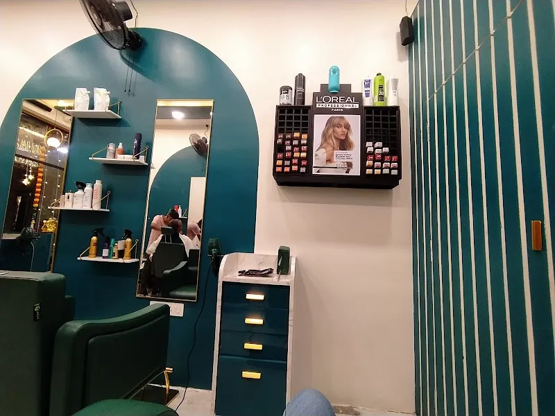 ORION STUDIO THE UNISEX SALON