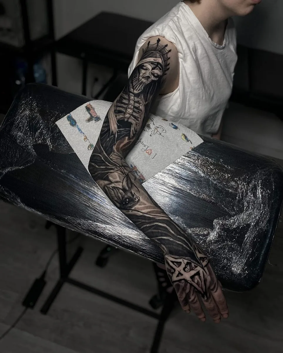 Tatu Studiya Polotno