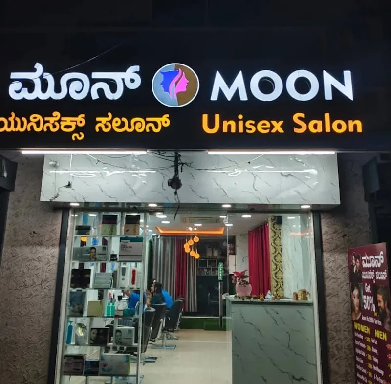 Moon unisex salon sg
