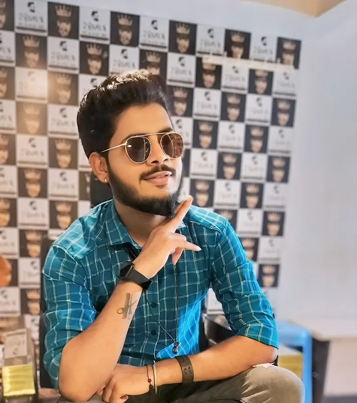 Kings Hair Salon & Spa Akola