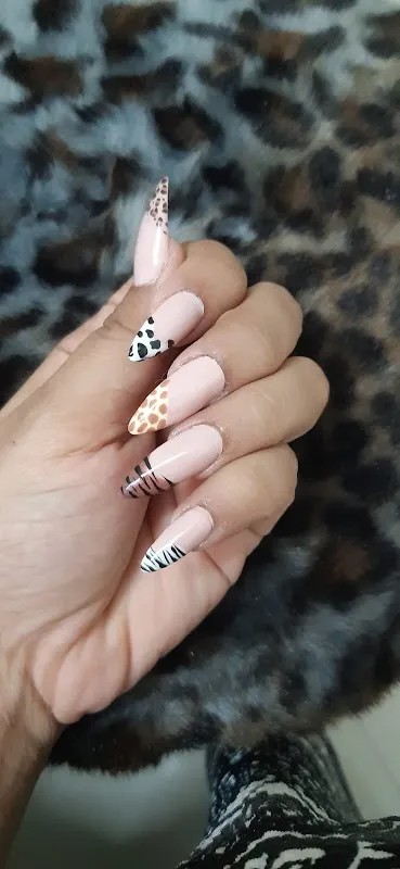 Sparsham Beauty Salon & Spa