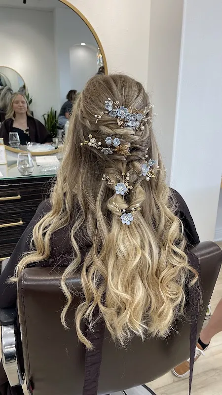 Musart Salon