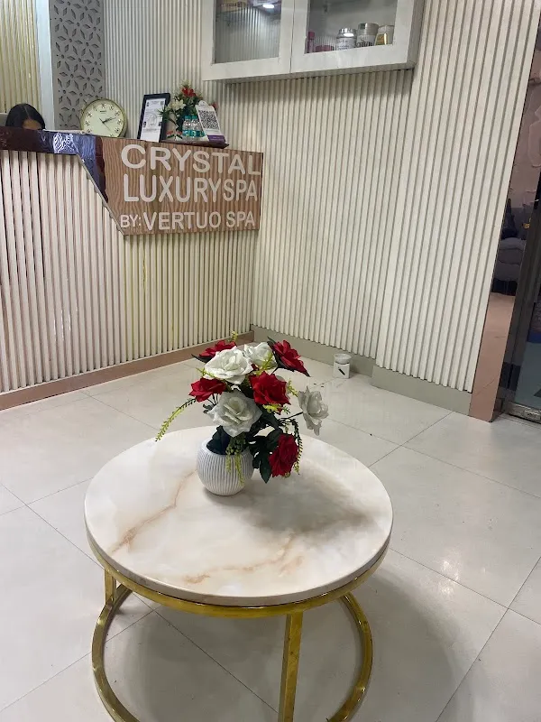 Crystal Luxury Spa