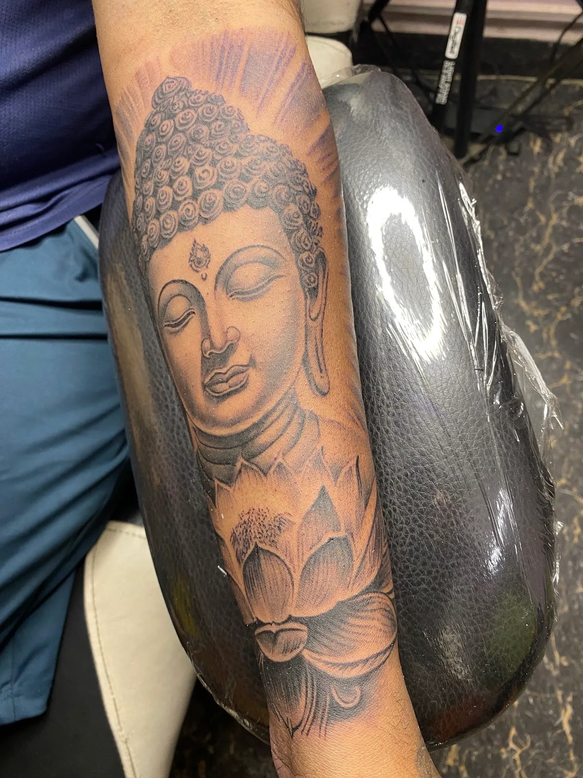 Golden Tattoo Studio