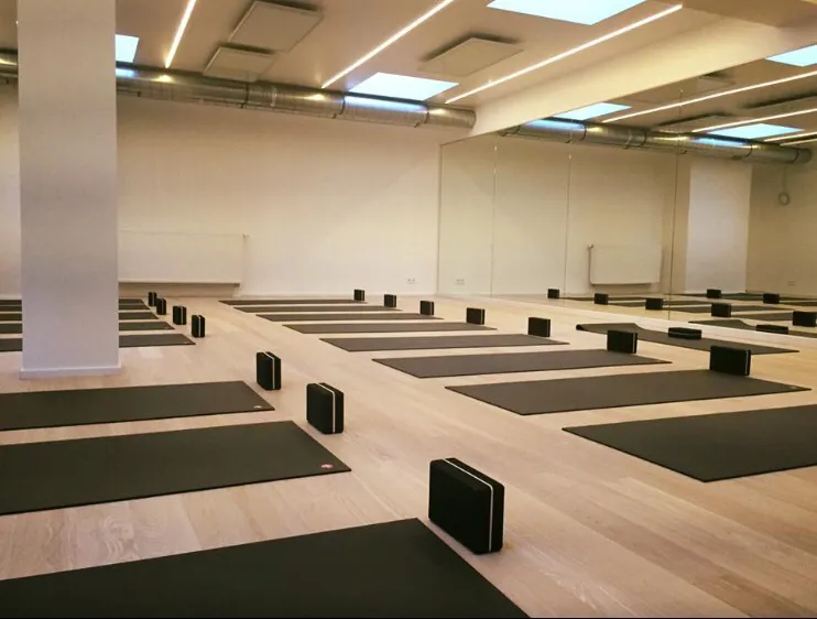 Yoga Room - Defacqz