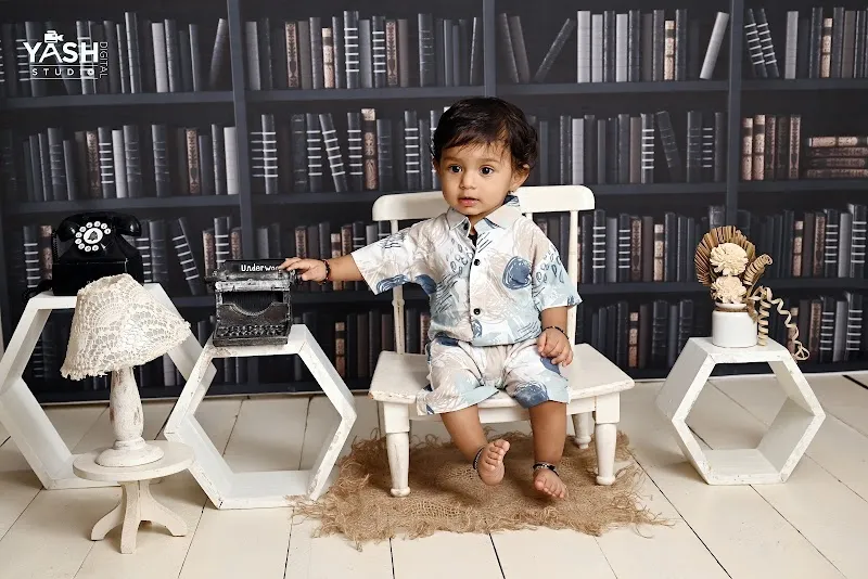 Yash Digital Studio & Photo Frames