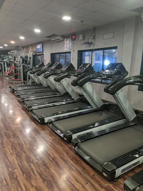 Swami Vivekanand Tarankund & Gym