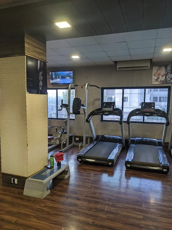 Swami Vivekanand Tarankund & Gym