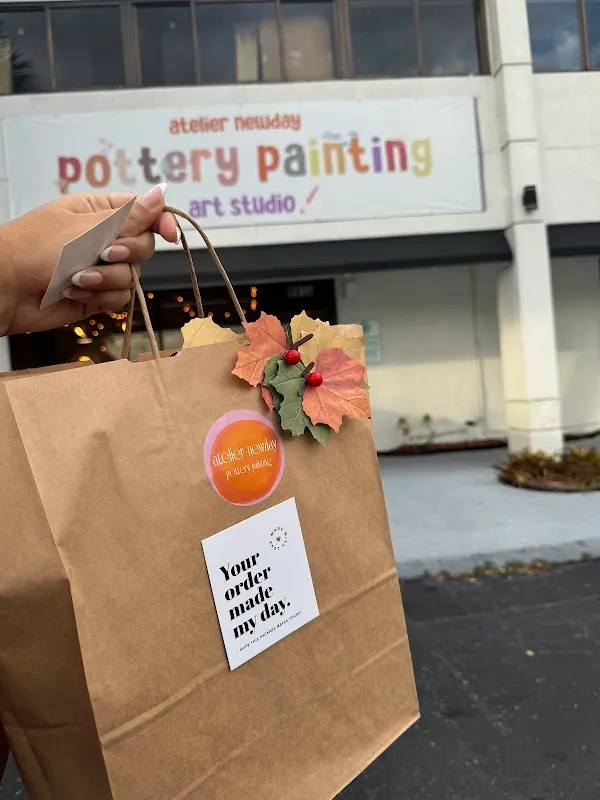 Atelier Newday Pottery Painting & Art Studio