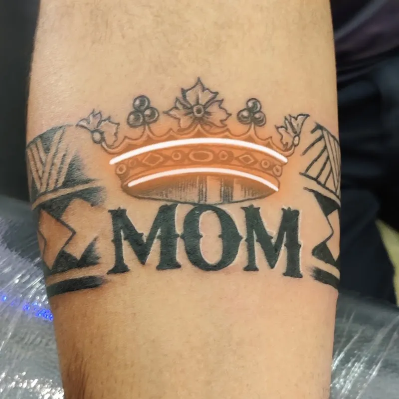 INK PEN TATTOO STUDIO