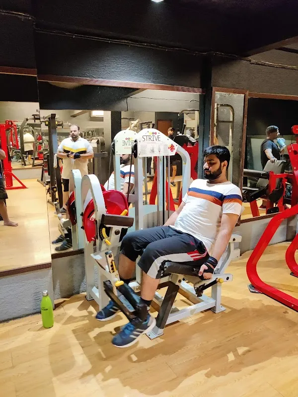 FITNESS HOUSE GYM