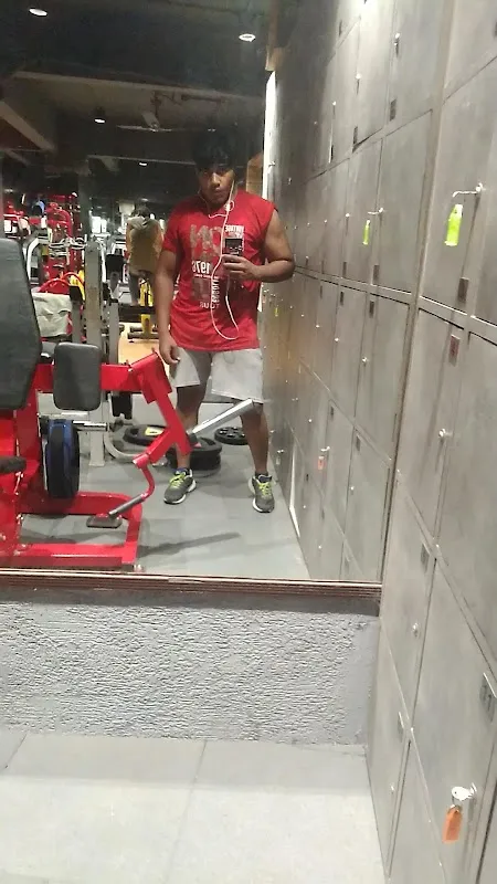 FITNESS HOUSE GYM