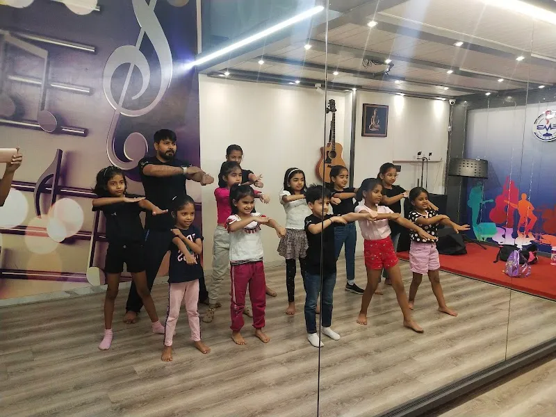 EM3 studio