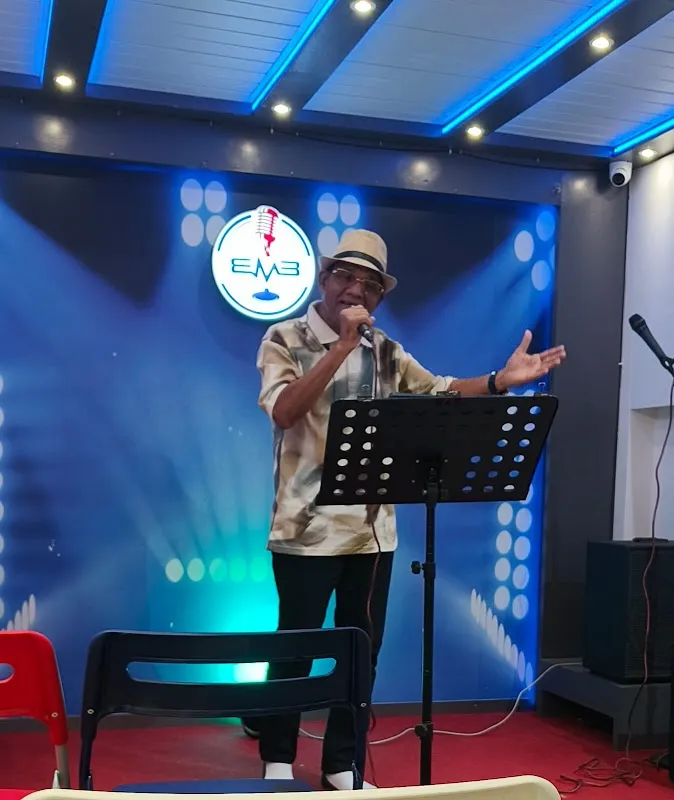 EM3 studio