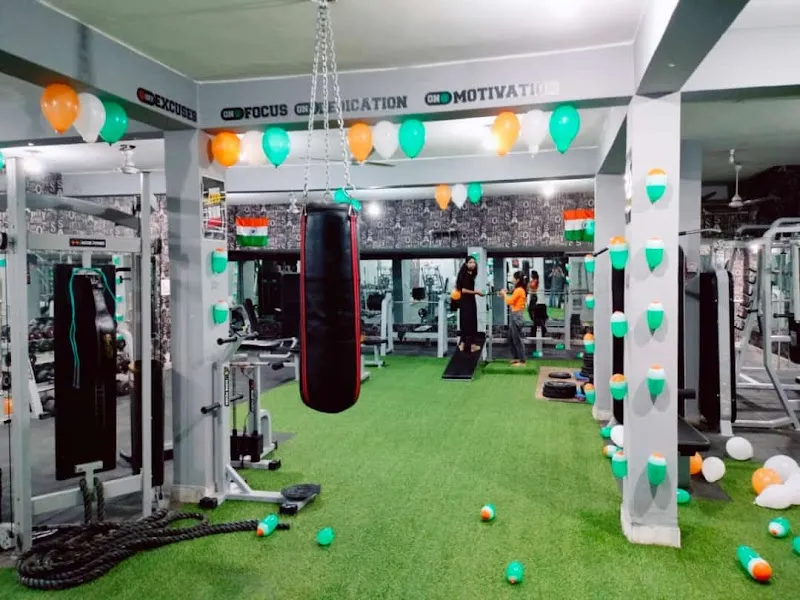 M2 Muscle mania Gym