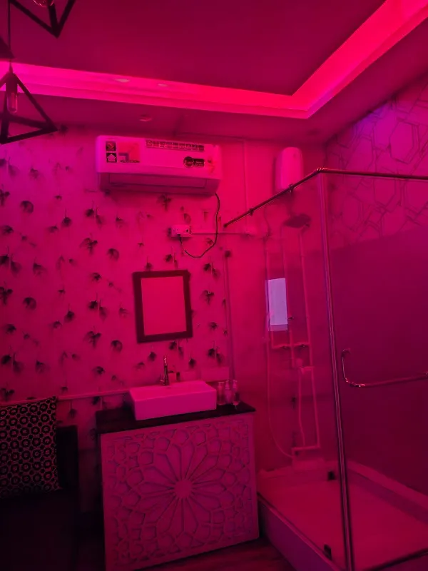 Rose Wine Thai Spa Salt Lake | Best Spa in Kolkata