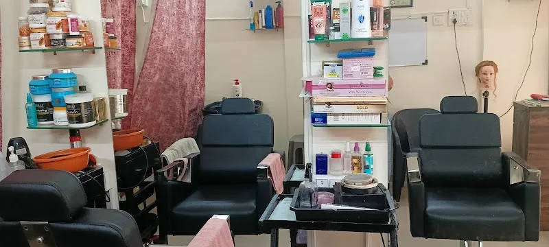 Nature salon & Academy - professional best ledies beauty, hair and nail parlour in globle city virar west