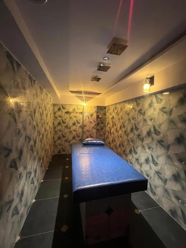 D69 Day Spa