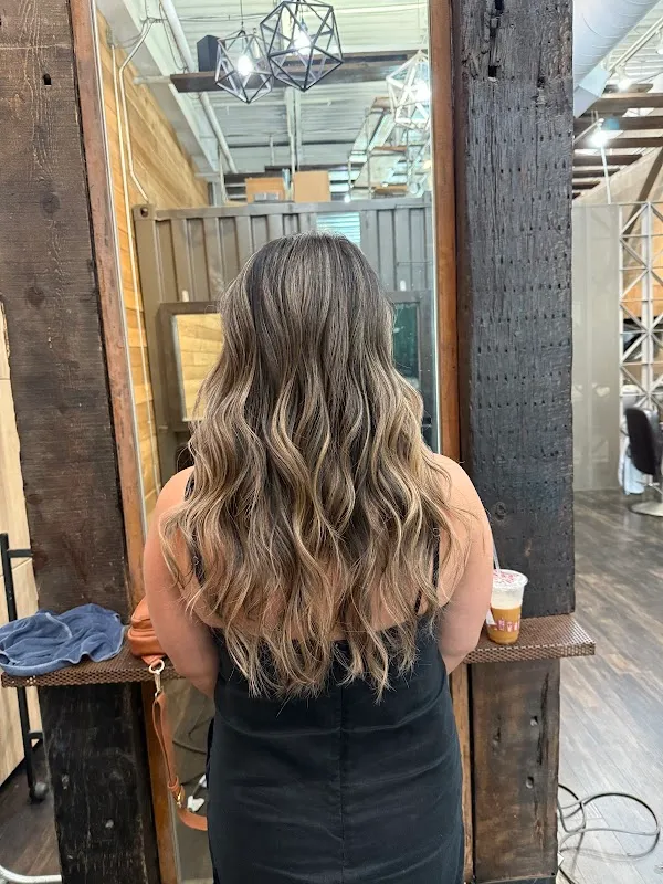 Secret Salon 316