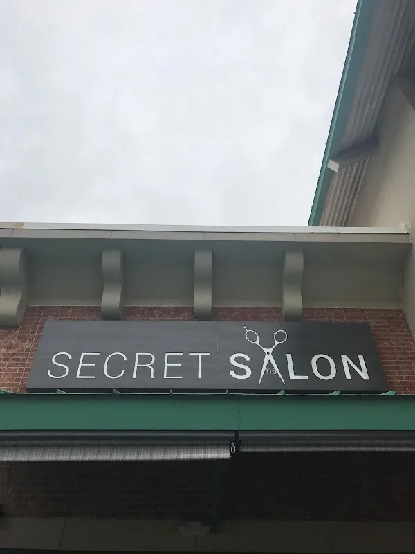 Secret Salon 316