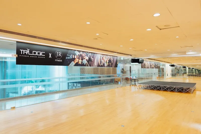 Trilogic Fitness (Novena)