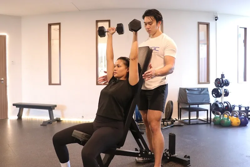 Trilogic Fitness (Novena)