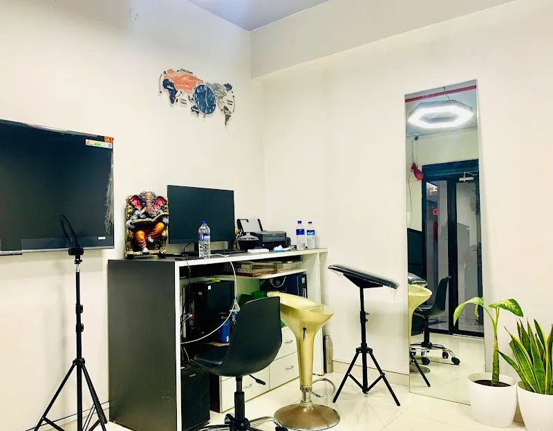 Aakruti Tattoos & Piercing Studio
