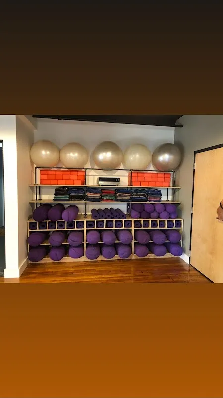 Prana Prenatal Yoga & Education