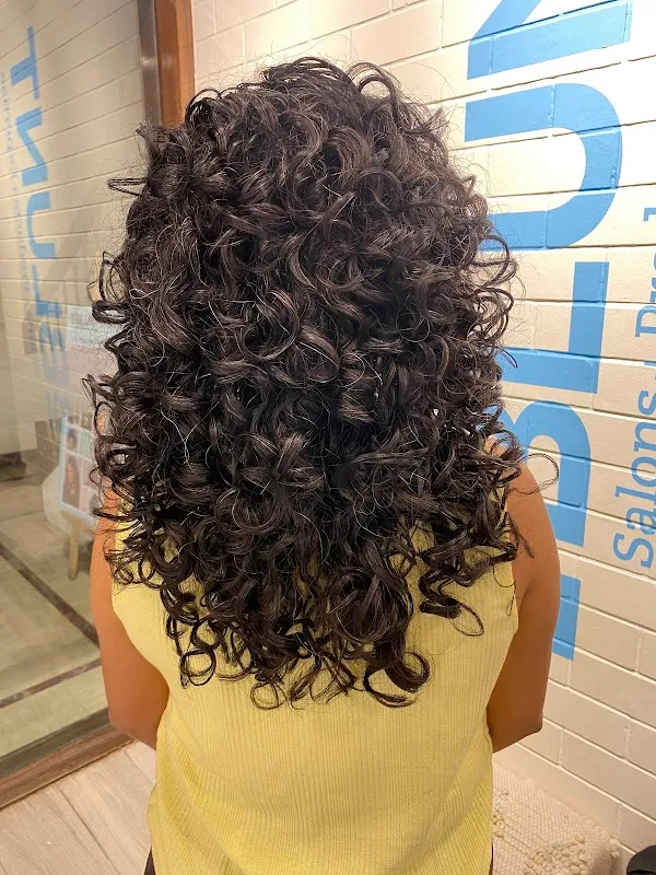 BBLUNT Salon - Magrath Road, Bengaluru
