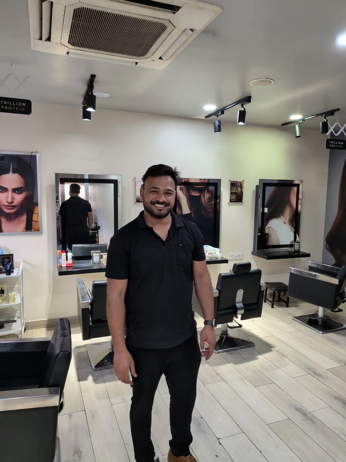 Lakme Salon For Him and Her in HSR 27th Main,Bengaluru