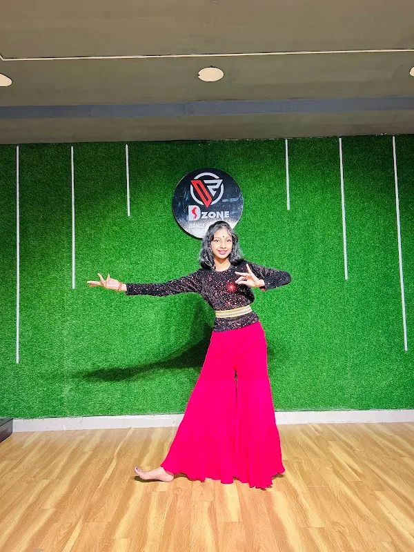 D Zone Dance Studio
