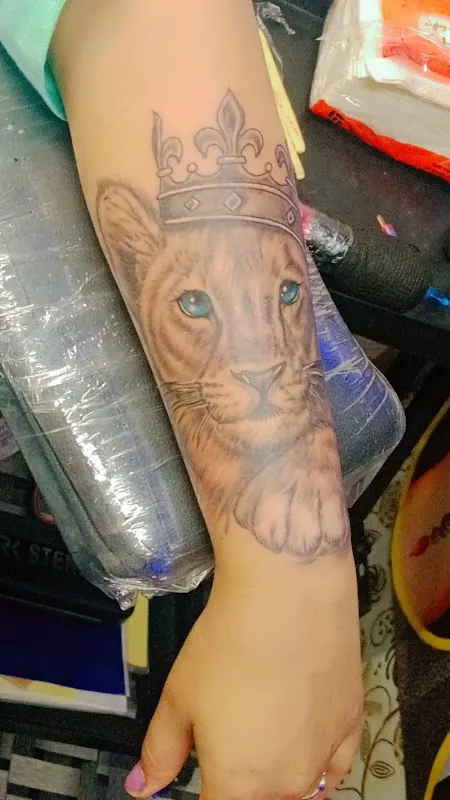 Hitesh tattoos studio