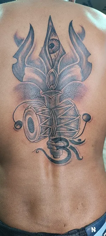Ravan Ron Tattoo parlour