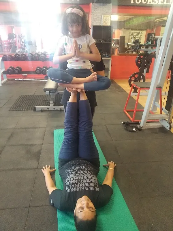 Yog fitness studio
