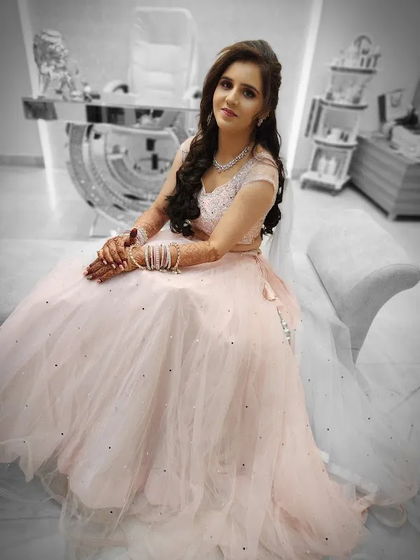 Kharbanda Makeup Studio