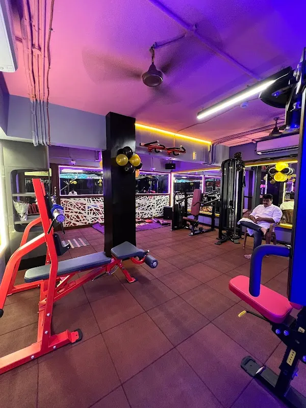 Dessus Fitness