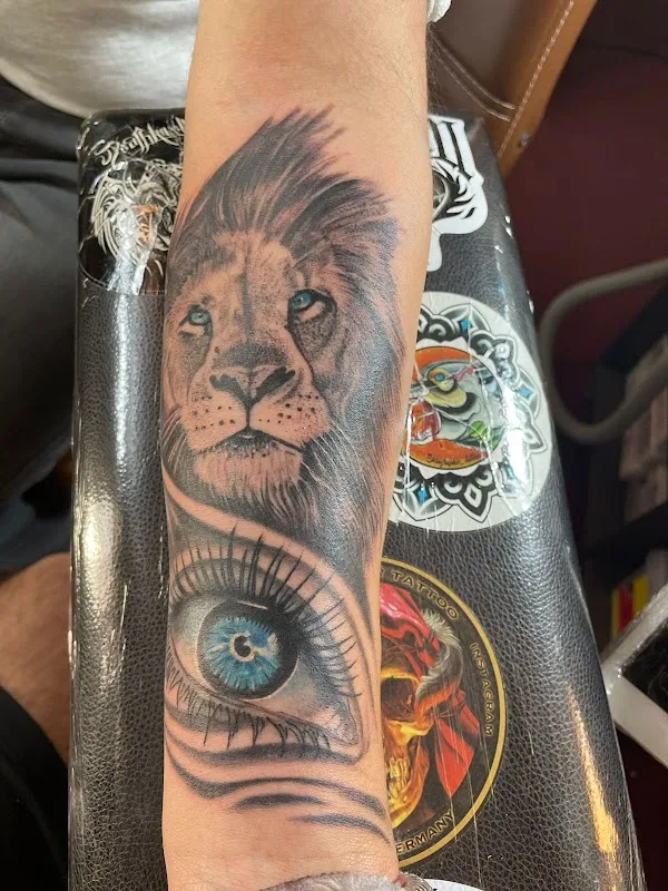 Skin Graphic Tattoos