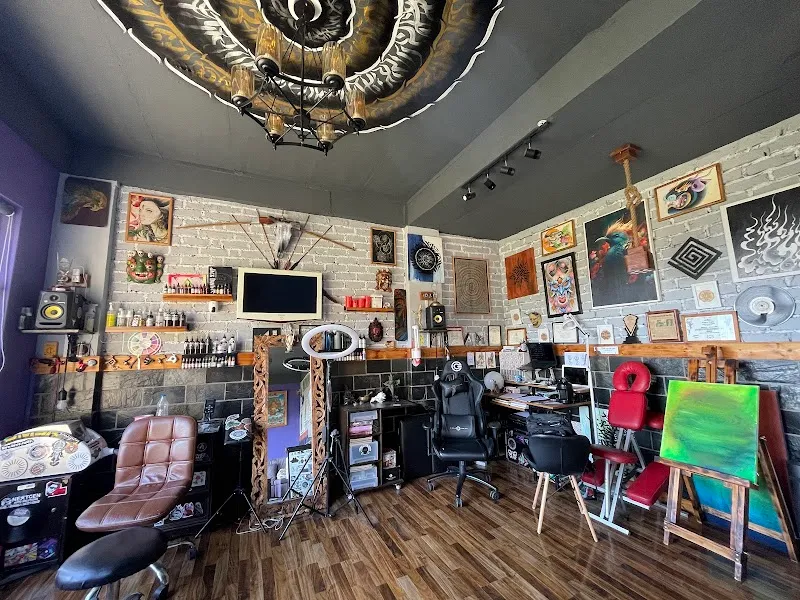 Skin Graphic Tattoos